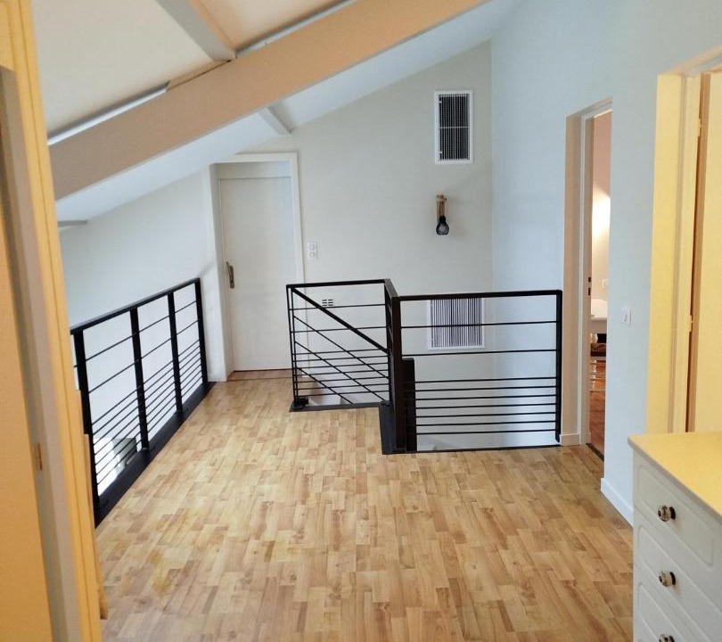 Photo of Others in Narrosse