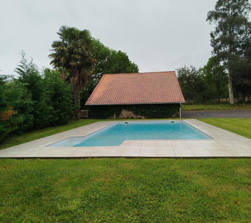 Photo of Others in Narrosse