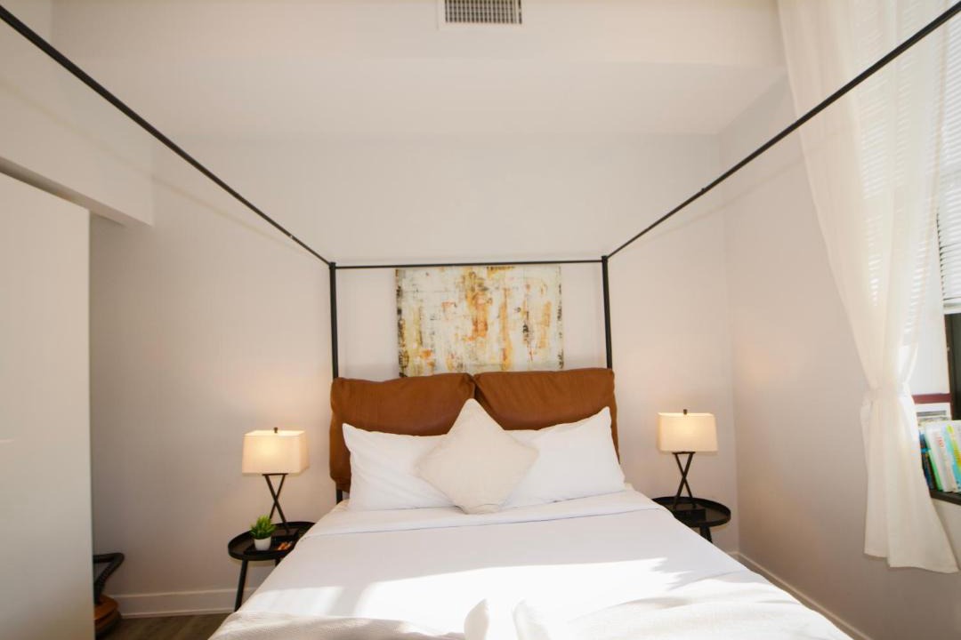 Photo of Bedroom in Downtown