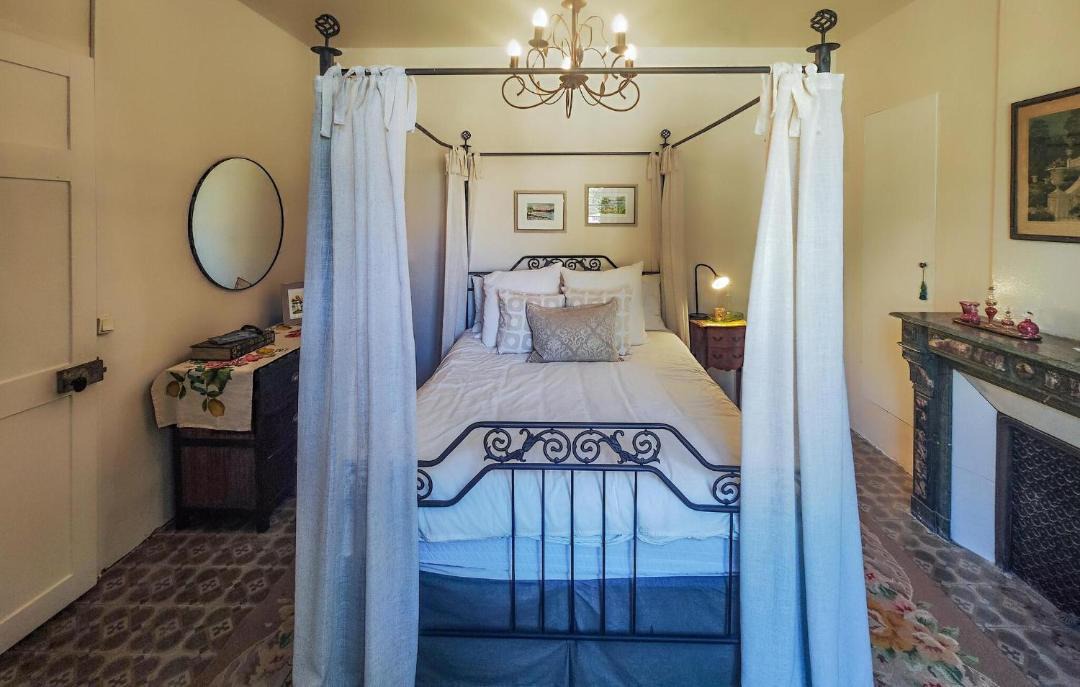Photo of Bedroom in Saint-Chinian