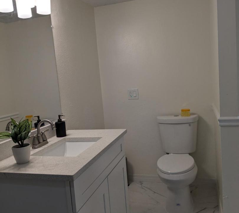 Photo of Bathroom in Cape Caneveral Beach Gardens