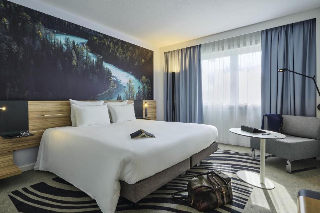 Photo of Others in Palaiseau