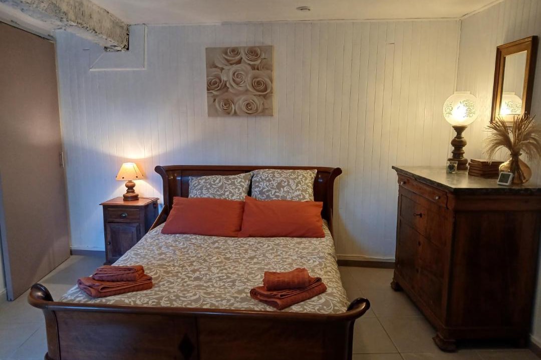Photo of Bedroom in Montferrer