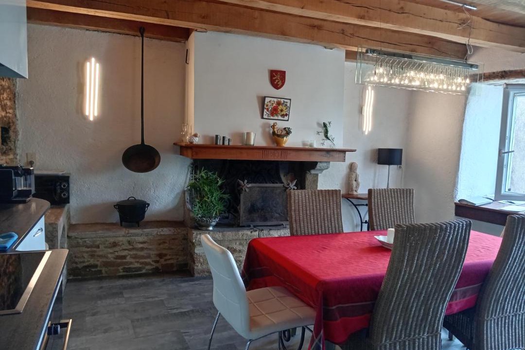 Photo of Kitchen in Viala-du-Tarn