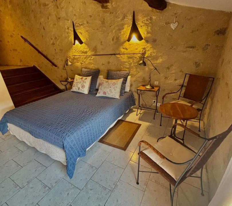 Photo of Bedroom in Saint-Saturnin-de-Lucian