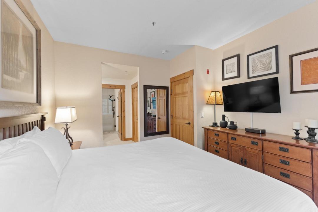 Photo of Bedroom in Keystone