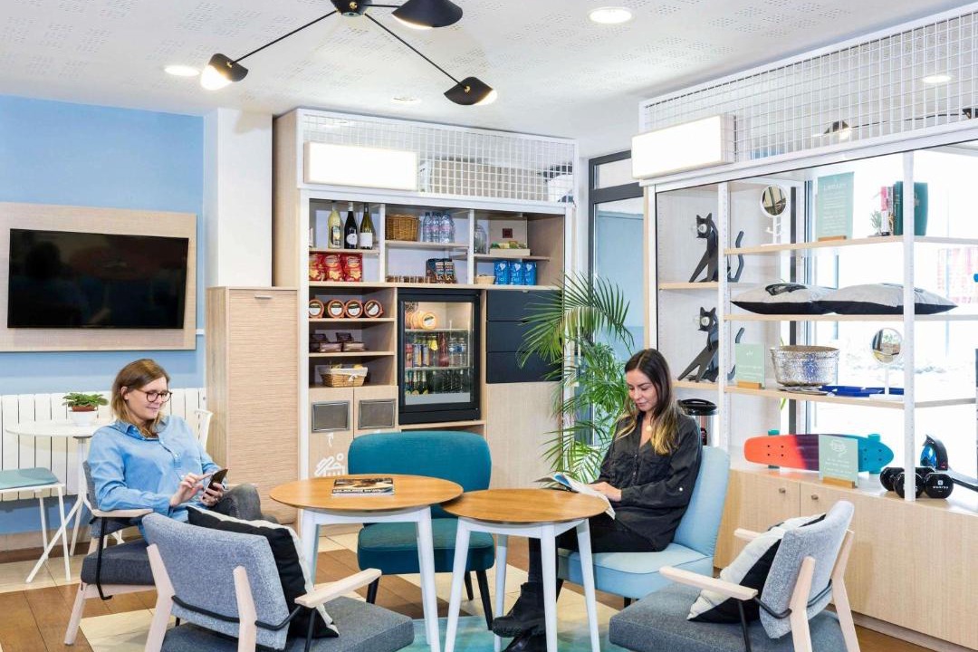 Photo of Others in Clamart