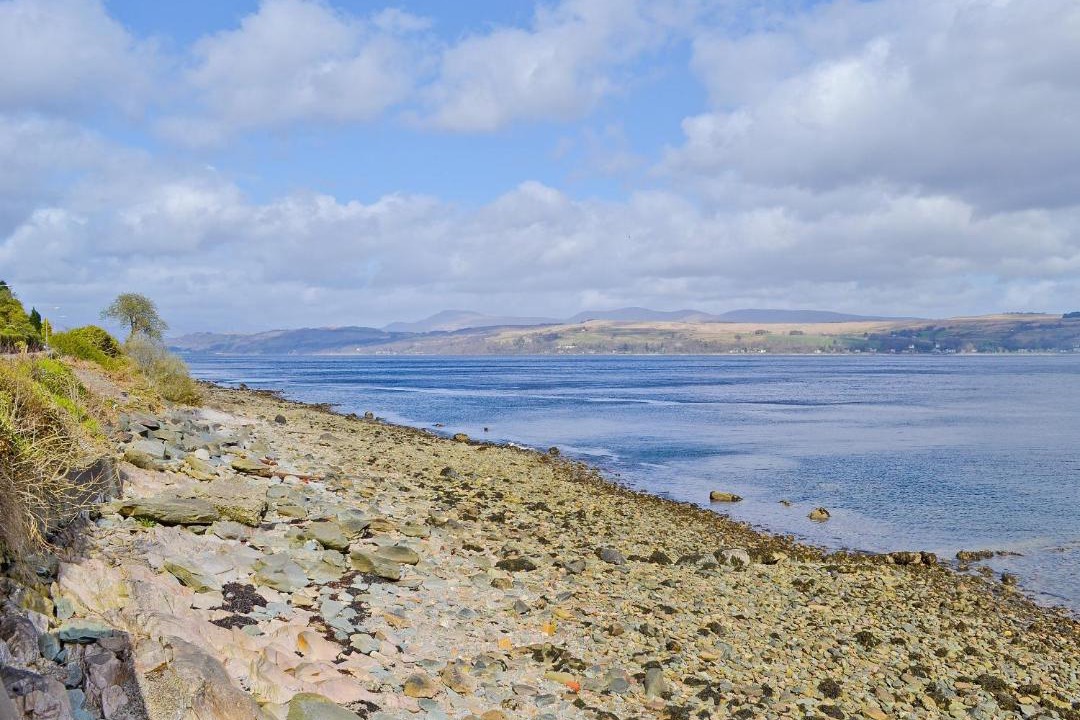 Photo of Others in Strone