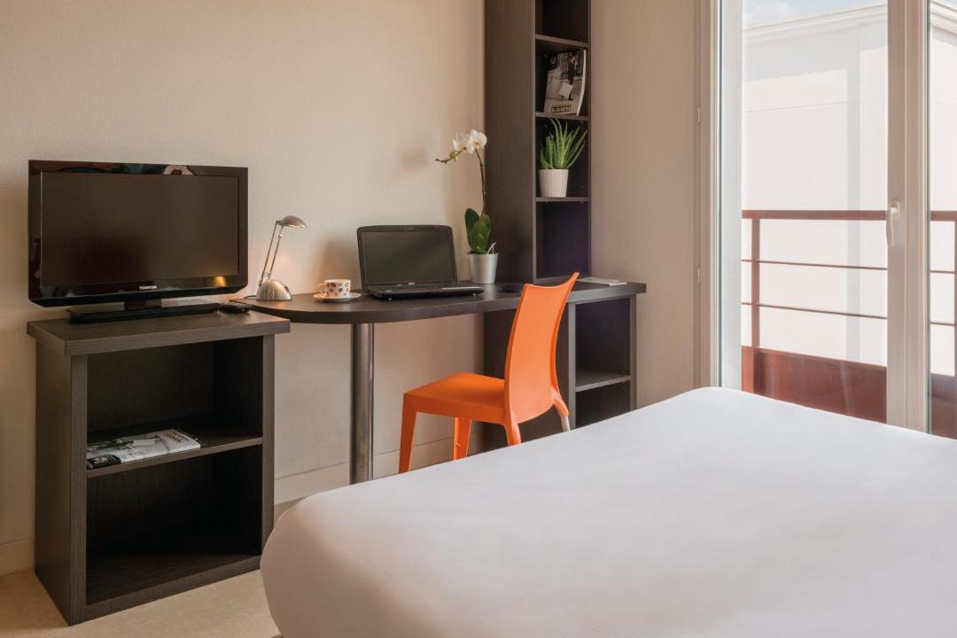 Photo of Bedroom in Saint-Herblain