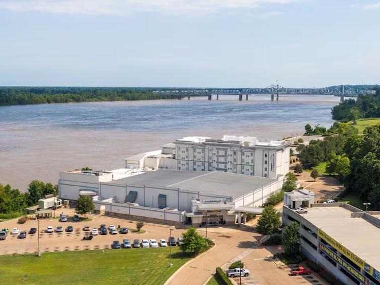Photo of Others in Vicksburg