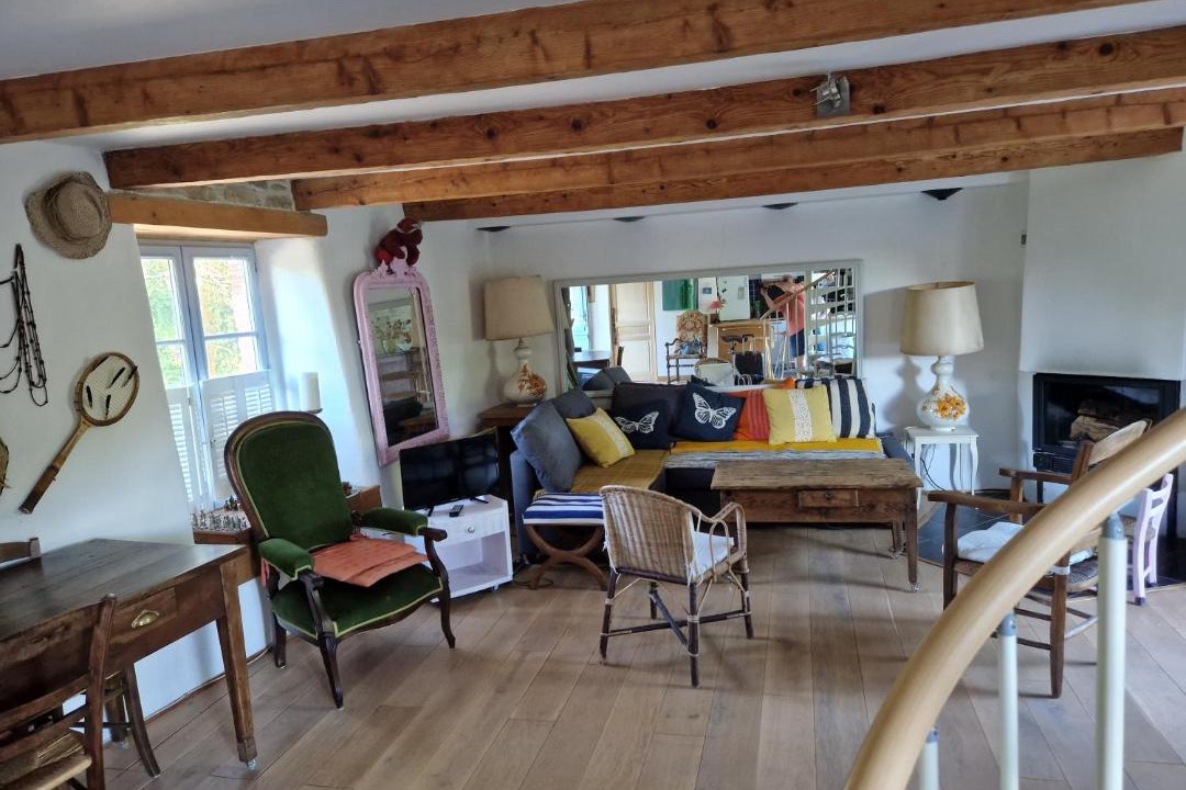 Photo of Others in Auzon