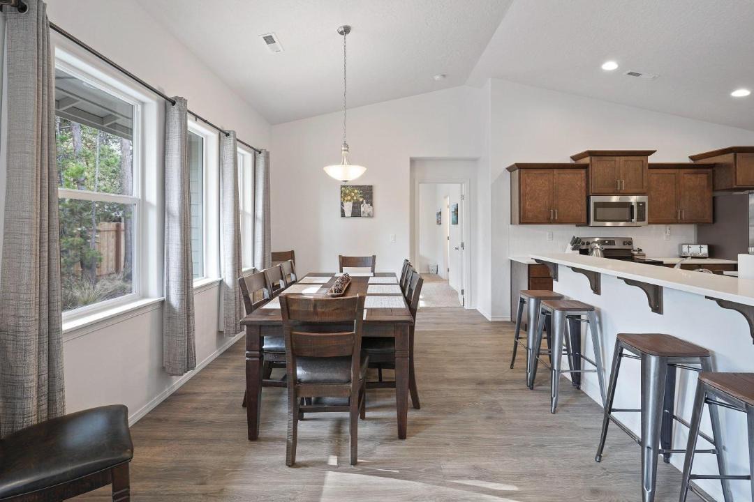 Photo of Kitchen in Oregon Water Wonderland