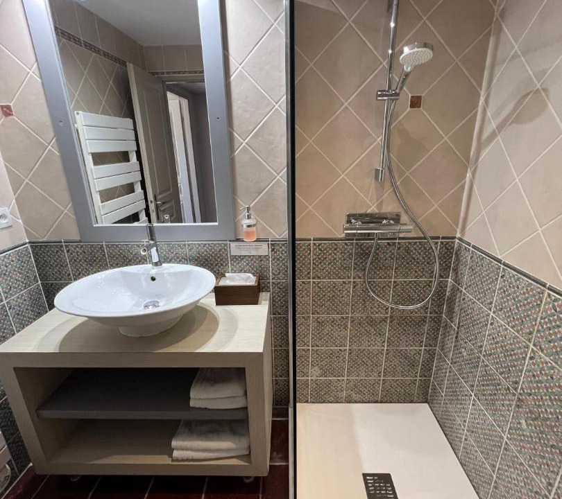 Photo of Others in Aragon