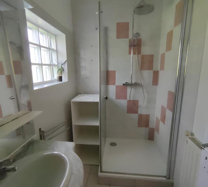 Photo of Bathroom in Domart-en-Ponthieu