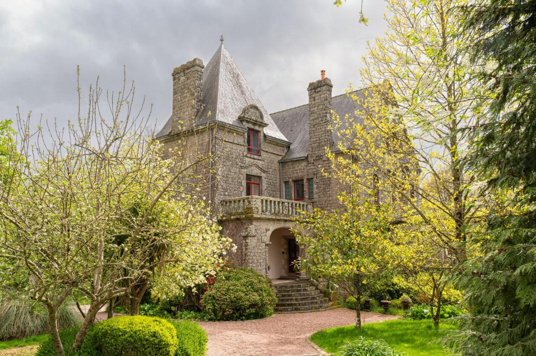 Photo of Others in Langoelan