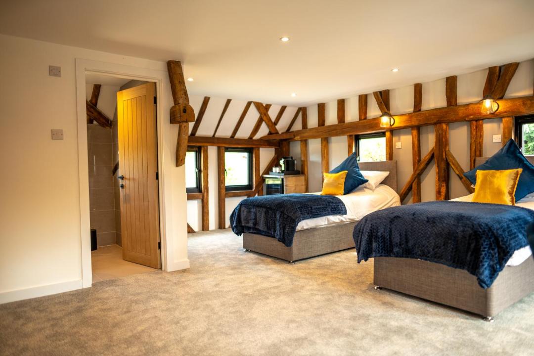 Photo of Others in Abbess Roding