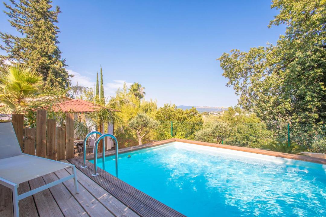 Photo of Others in Cuers