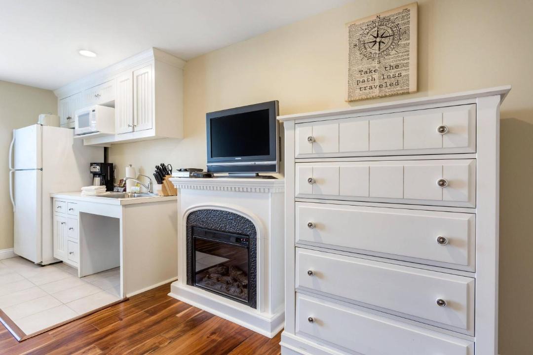 Photo of Others in Dennis Port