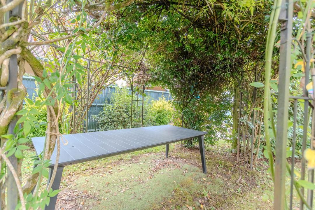 Photo of Others in Lescar