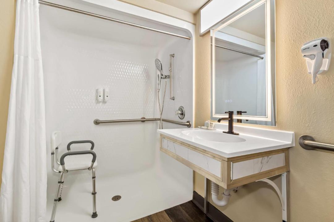 Photo of Bathroom in North Myrtle Beach