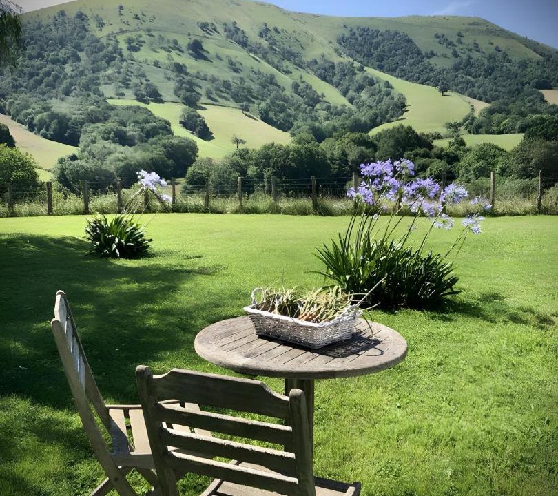 Photo of Others in Iholdy