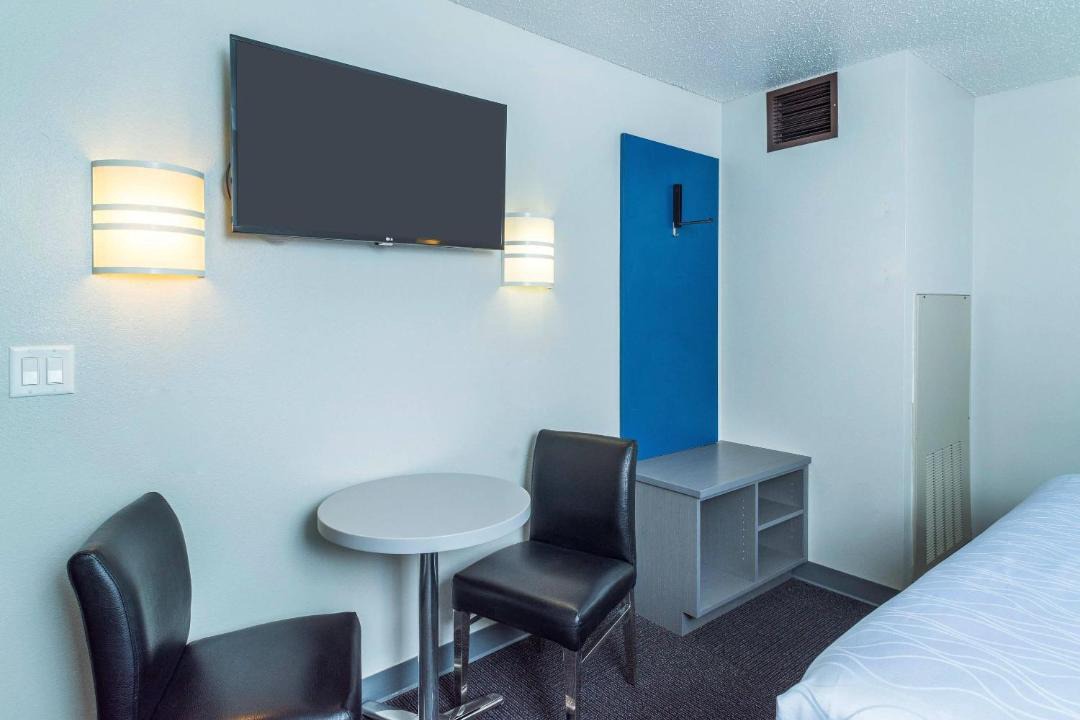 Photo of Others in St. Robert