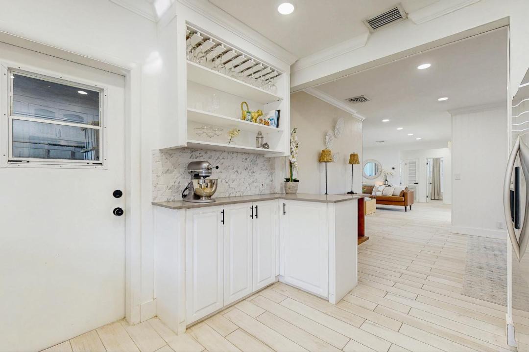 Photo of Others in Santa Barbara Estates