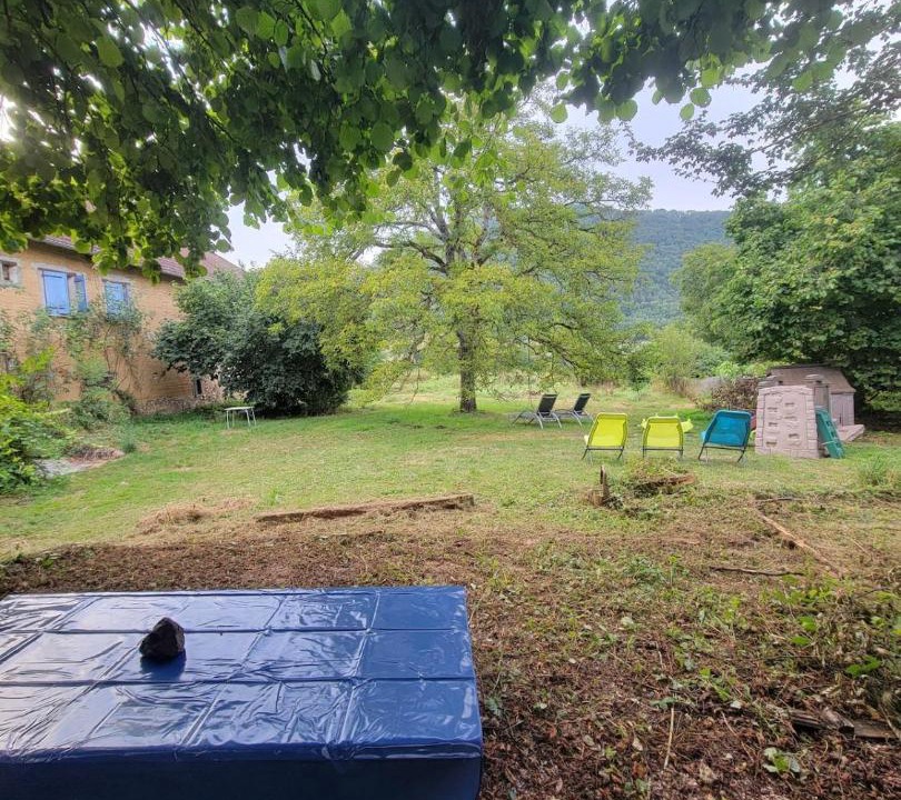 Photo of Outdoor in Camembert