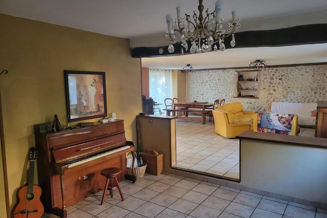 Photo of Others in Camembert