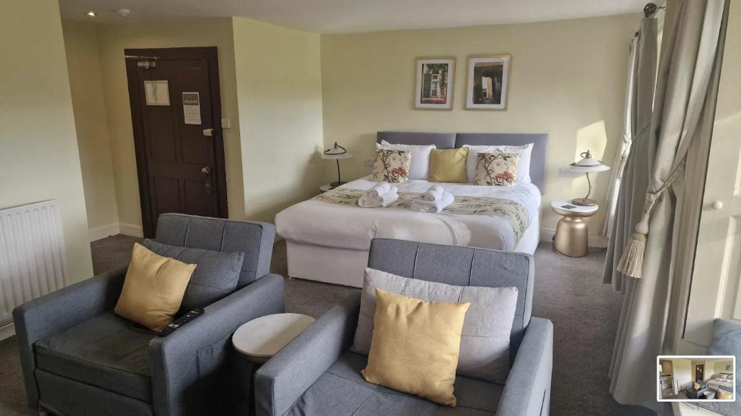 Photo of Others in Alston