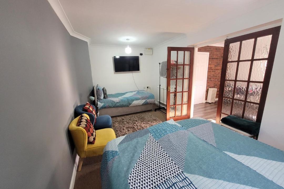 Photo of Others in Luton