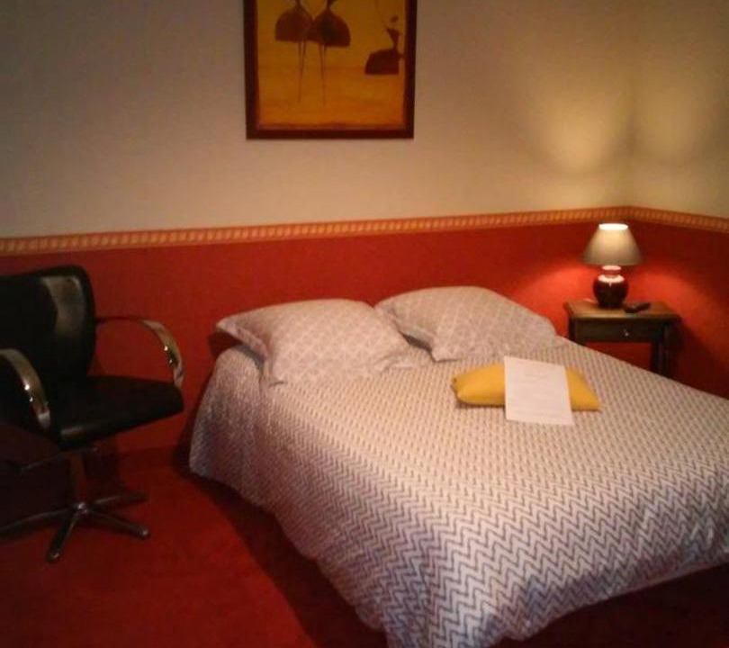 Photo of Bedroom in Neuville-de-Poitou