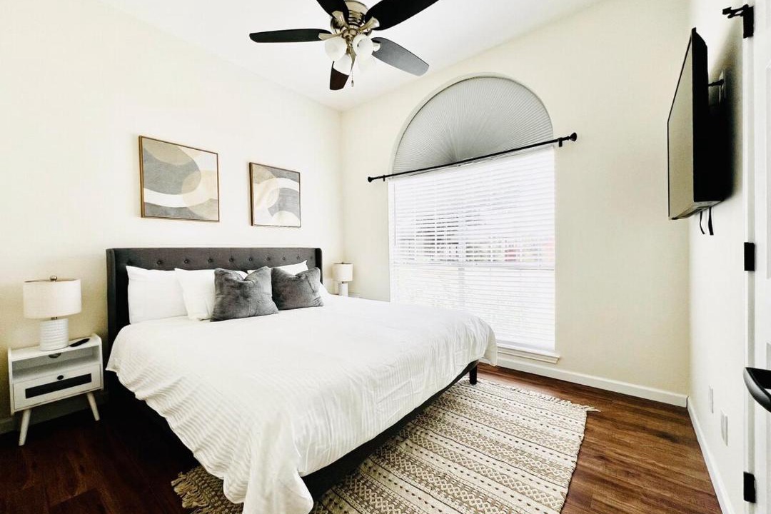 Photo of Bedroom in The Colony