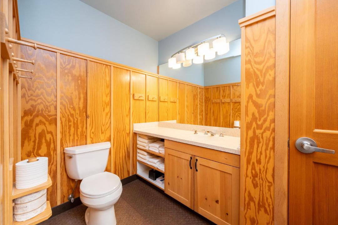 Photo of Bathroom in Leavenworth