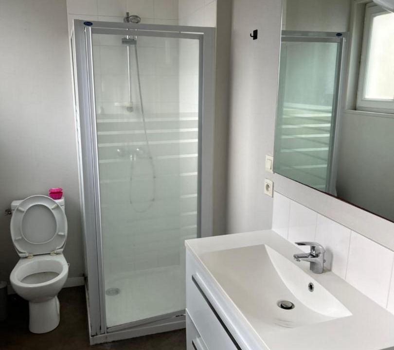 Photo of Bathroom in Nogent-le-Rotrou