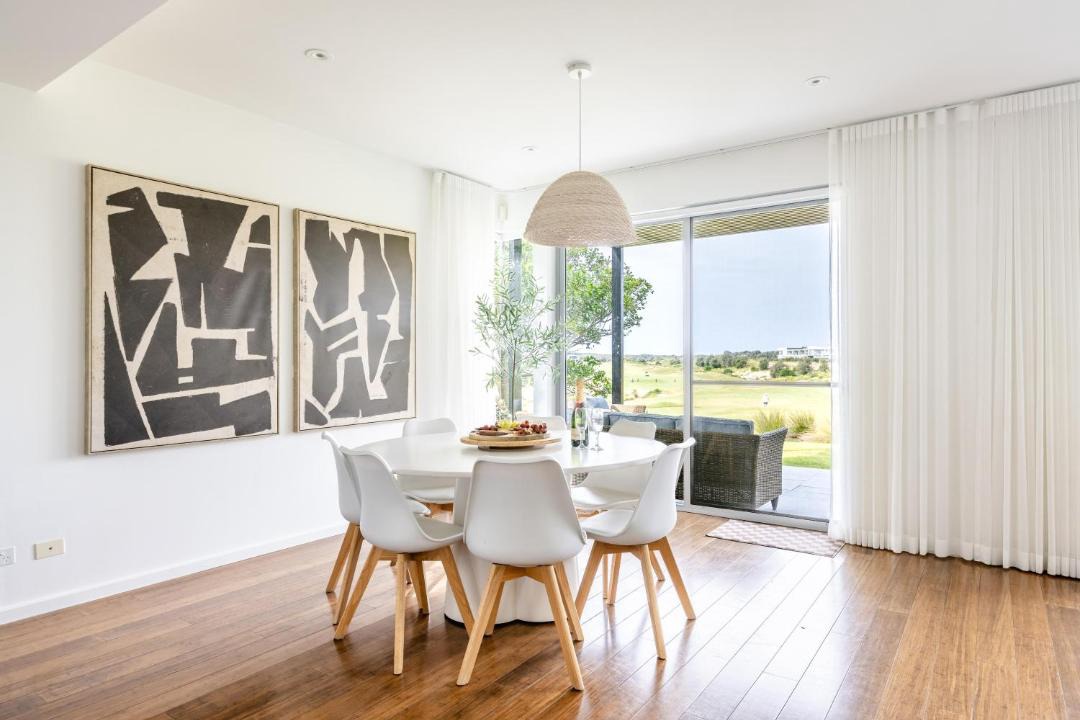 Photo of Others in Magenta Shores