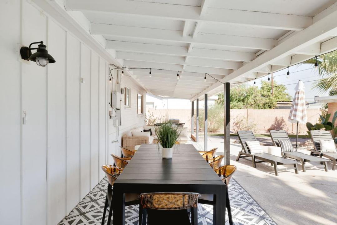 Photo of Patio Balcony in Papago Parkway