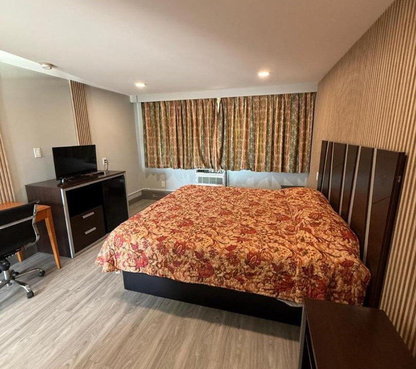 Photo of Bedroom in Island Park