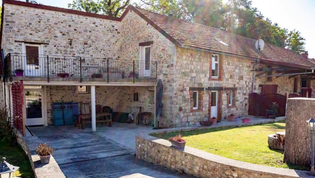 Photo of Others in Verneuil