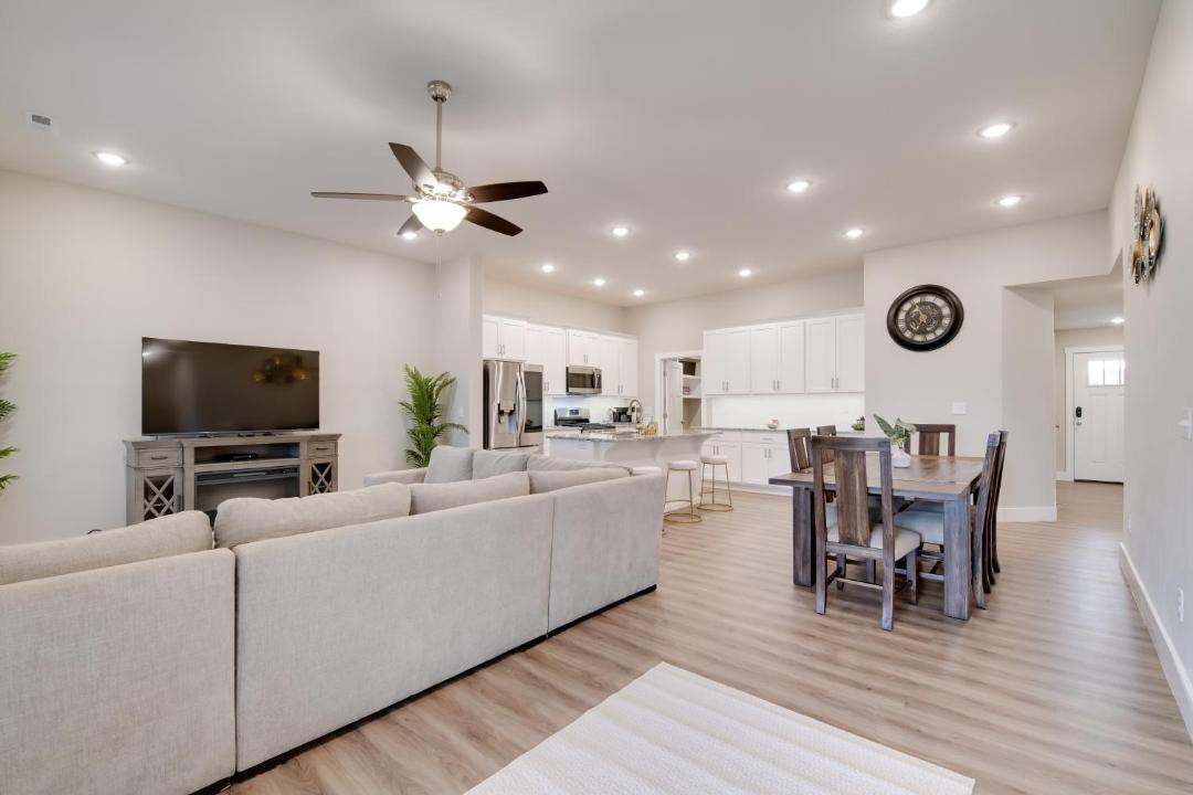 Photo of Others in Ozark