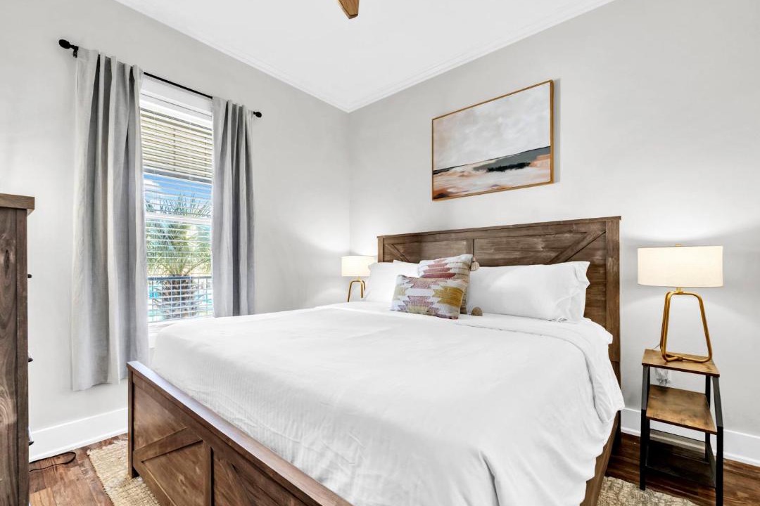 Photo of Bedroom in Gulf Place