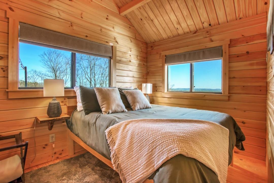 Photo of Bedroom in Brookville