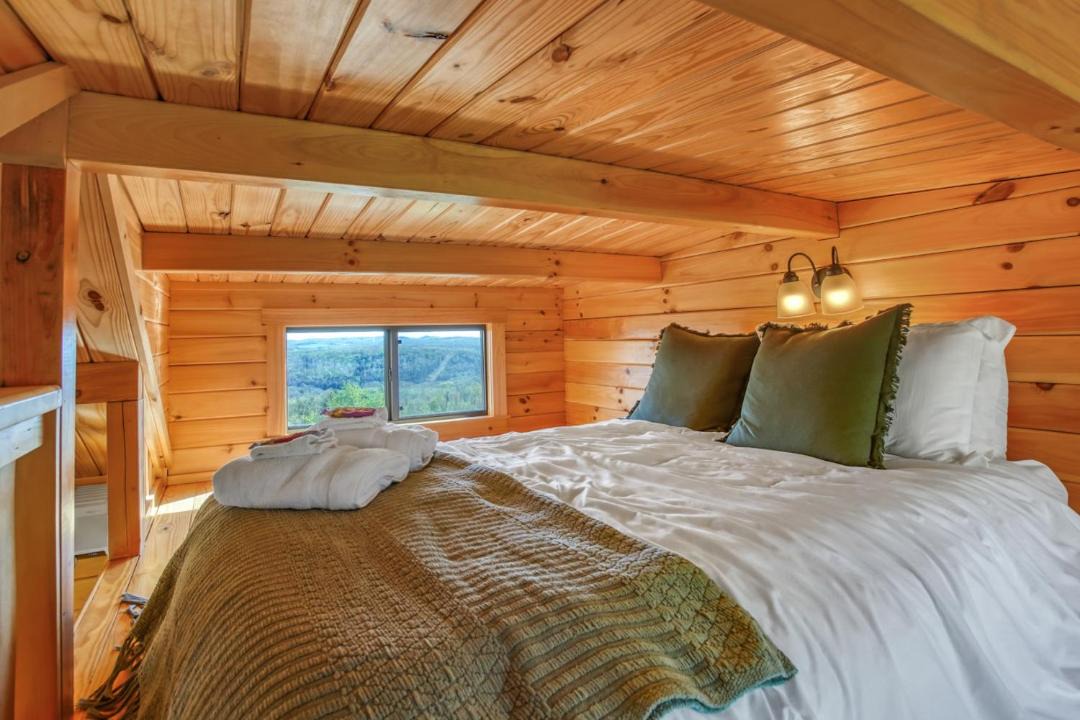 Photo of Bedroom in Brookville
