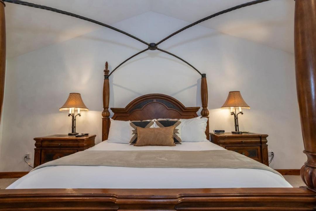 Photo of Bedroom in Seven Springs