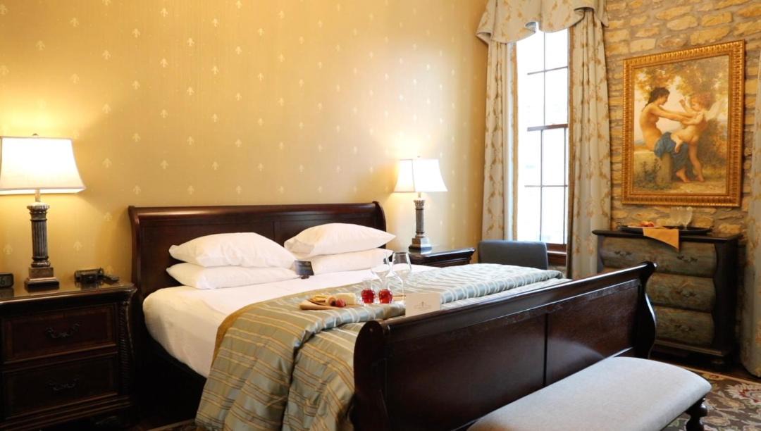Photo of Bedroom in Navasota