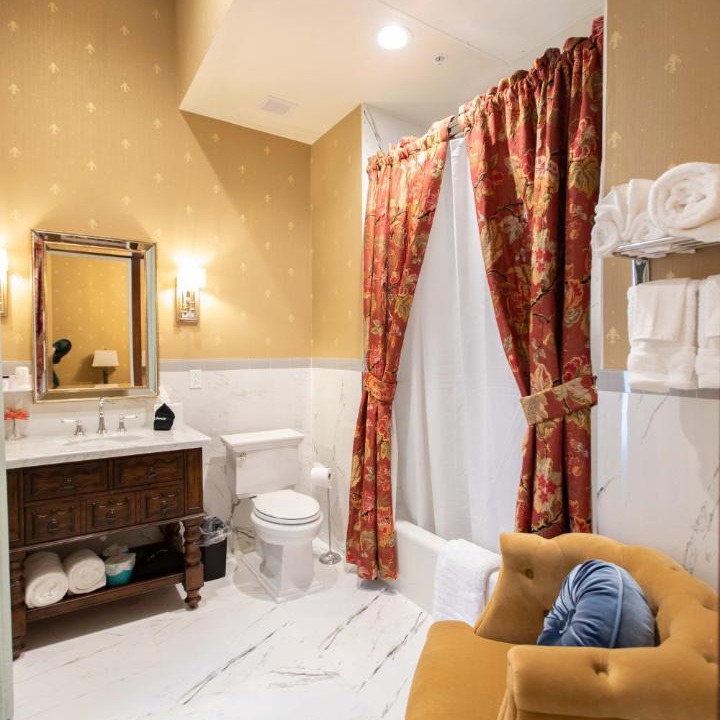 Photo of Bathroom in Navasota