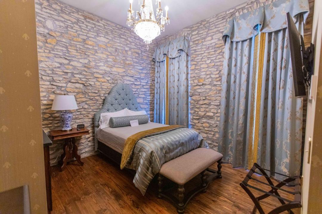 Photo of Bedroom in Navasota