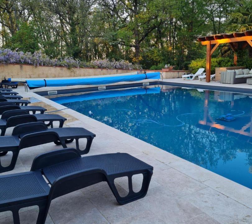 Photo of Others in Maurens