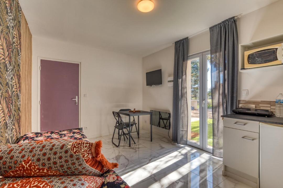 Photo of Others in Poussan