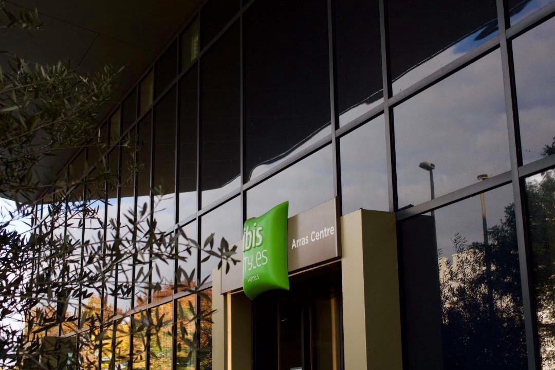 Photo of Others in Arras